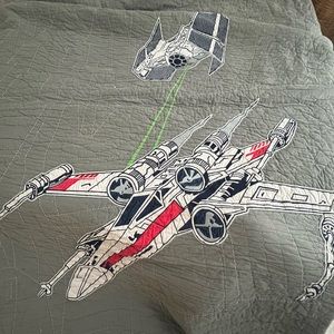 Pottery barn Star Wars quilt twin